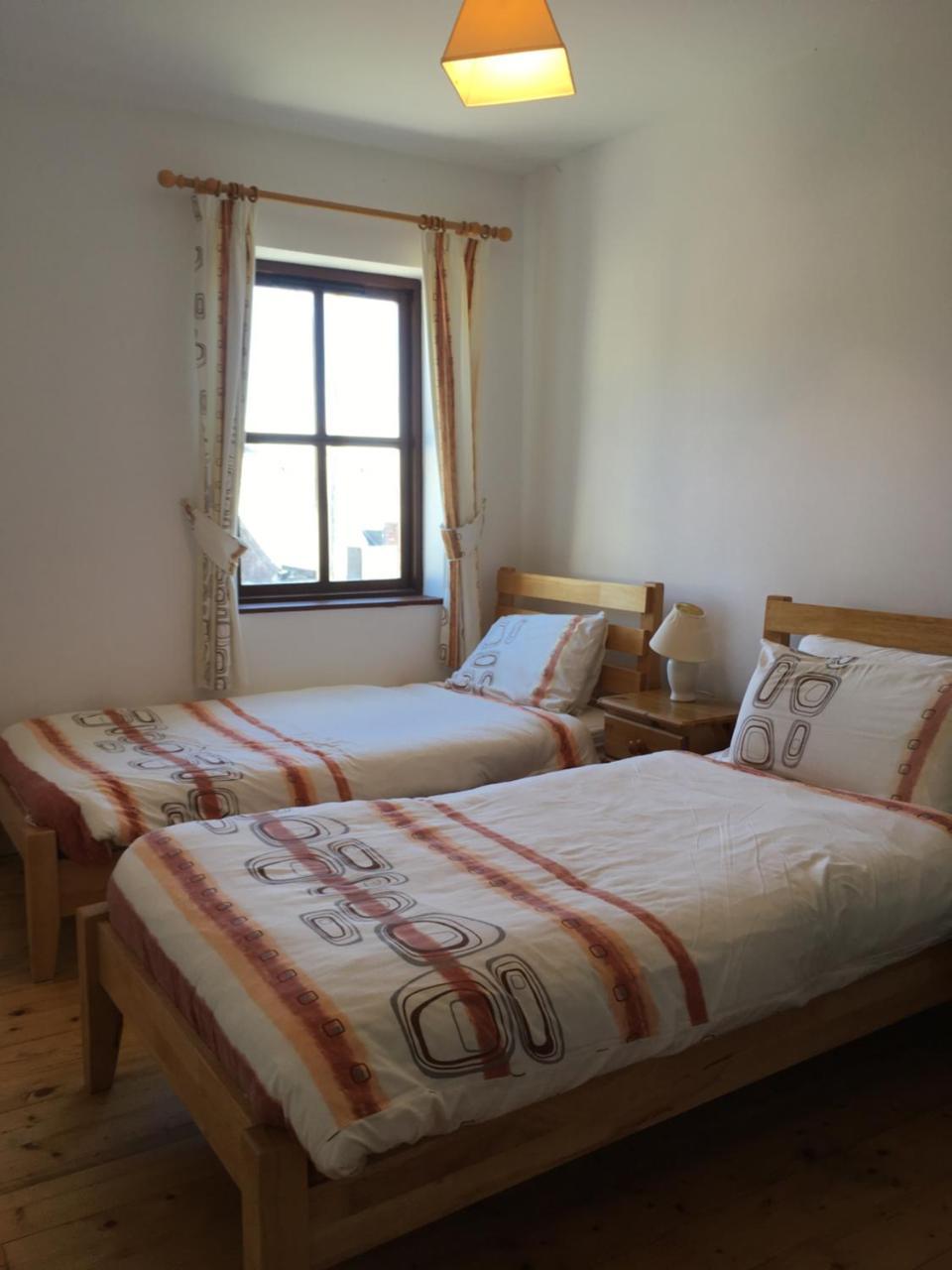 O'Connors Guesthouse Faha  Екстер'єр фото