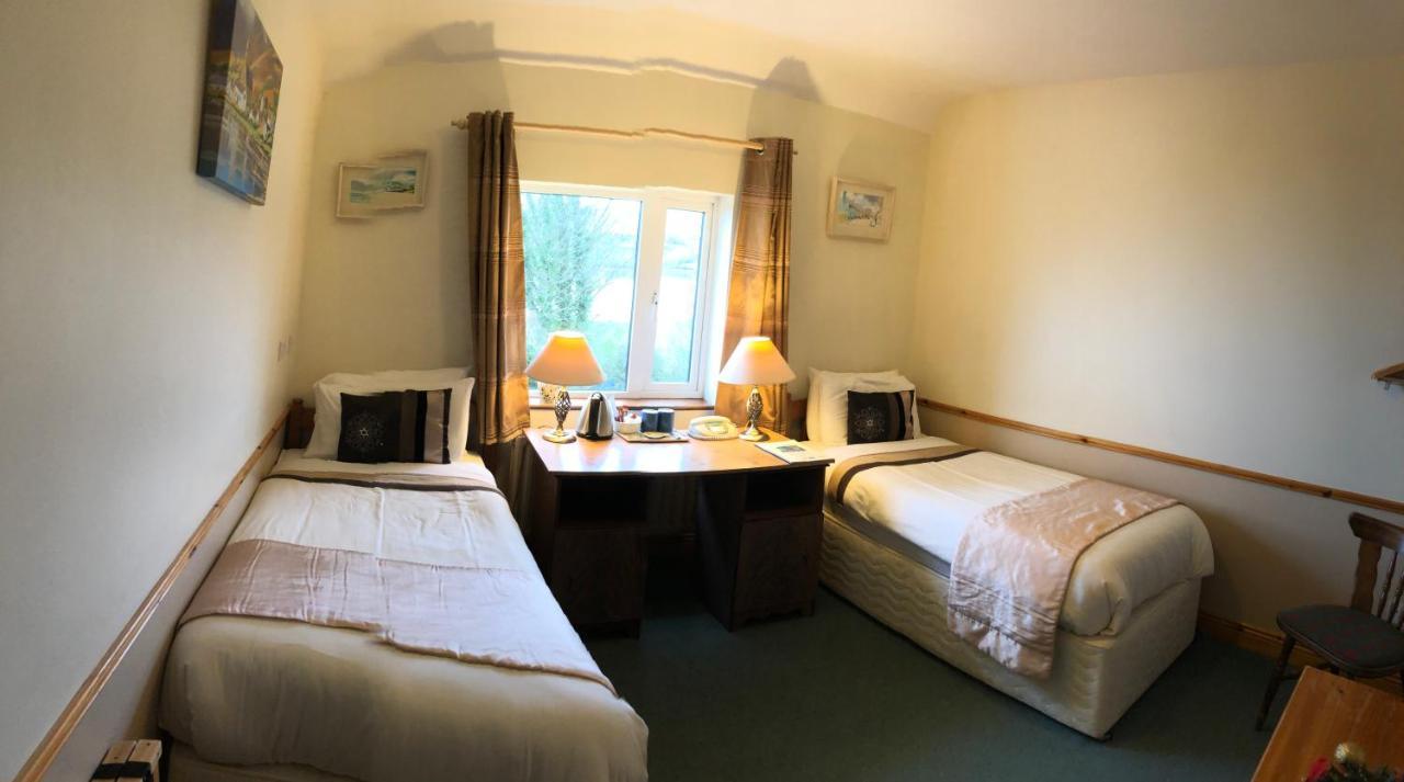 O'Connors Guesthouse Faha  Екстер'єр фото